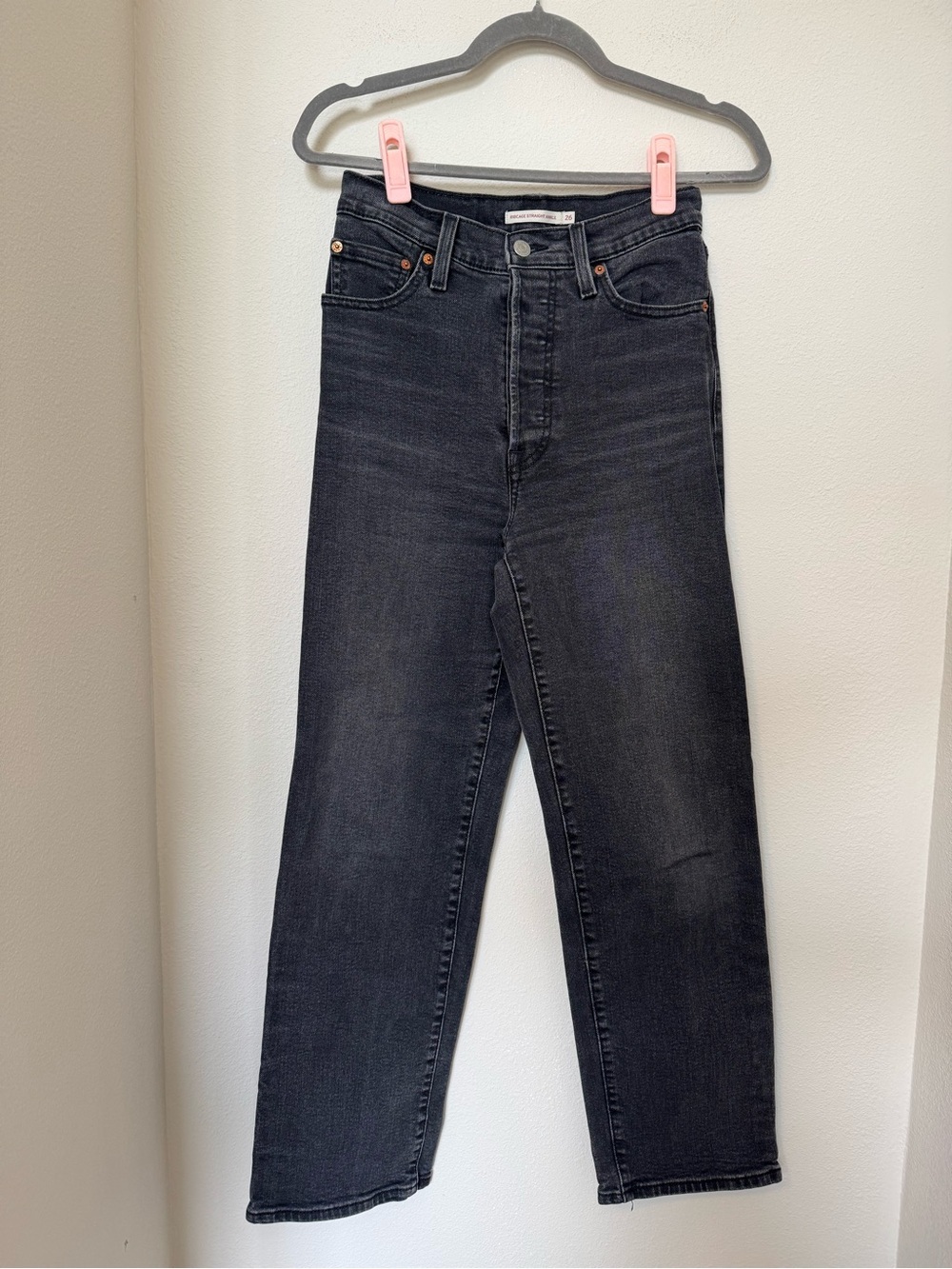 Levi’s Ribcage Straight Ankle Jeans is Washed Black